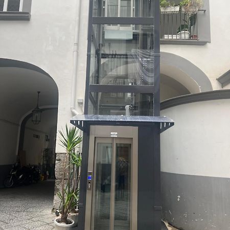 נאפולי Varriale House Parking Free Small Car מראה חיצוני תמונה