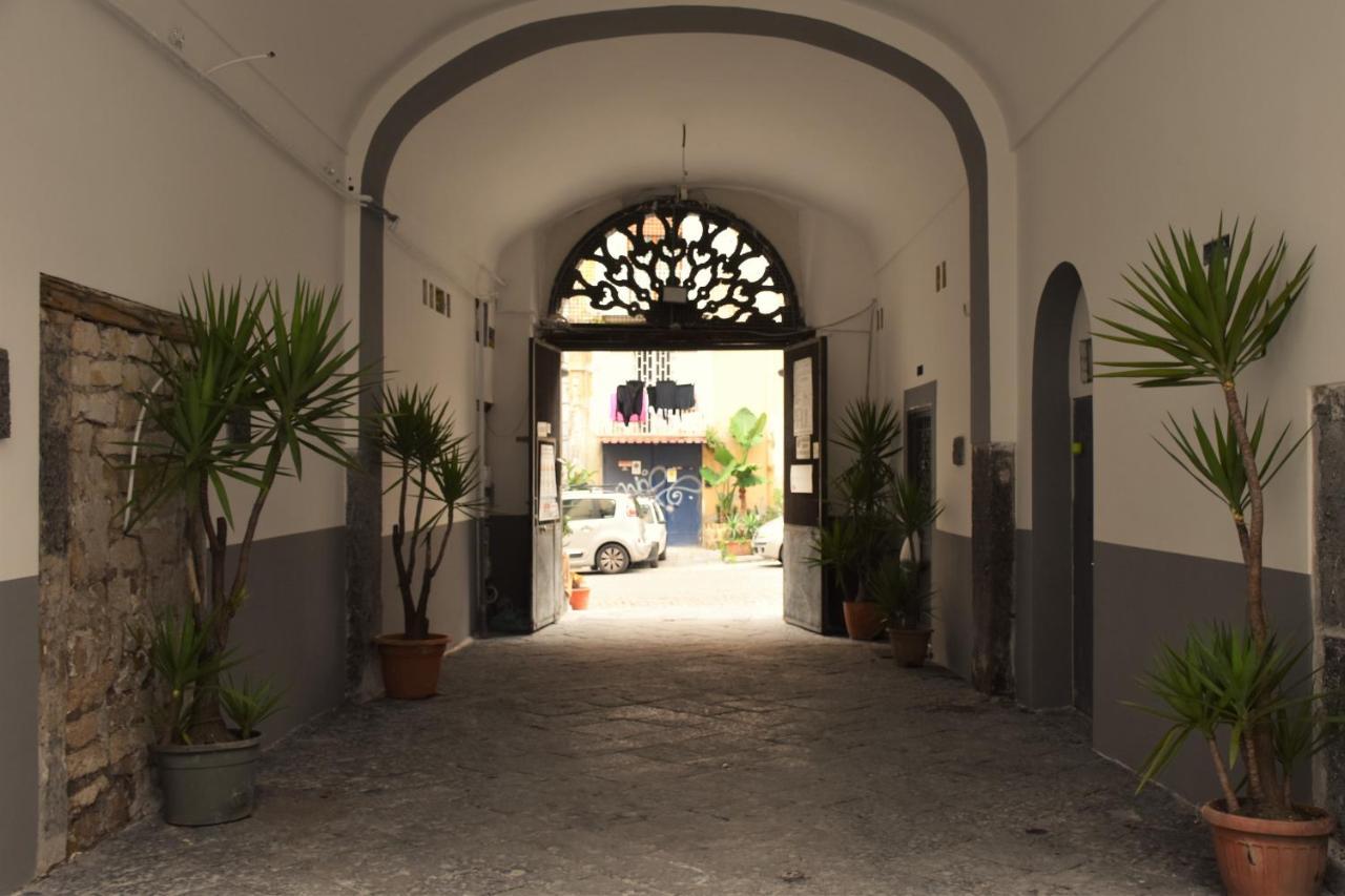 נאפולי Varriale House Parking Free Small Car מראה חיצוני תמונה